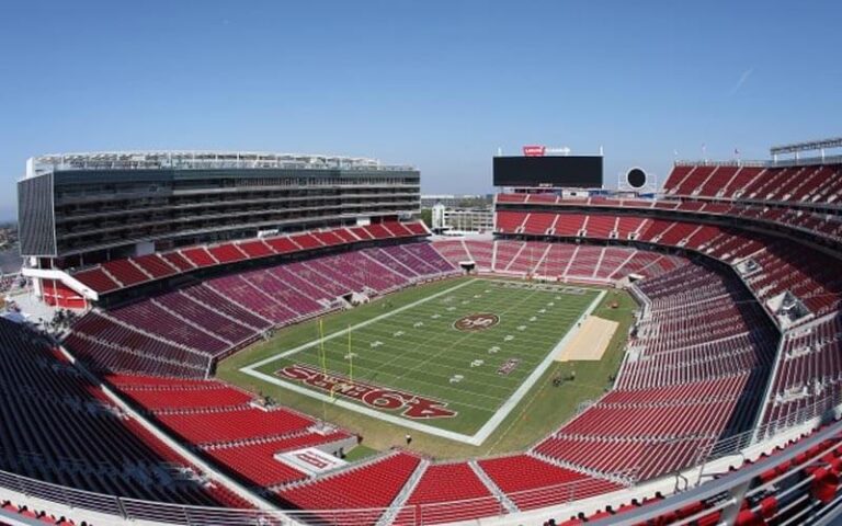 拜仁,惊险逆袭,阿隆索德甲,乐彩,乐彩体育,LeCai,乐彩体育官网