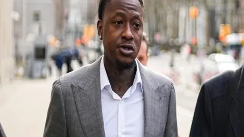 基米希角球建功，球童社交圈热议，全民夸赞喜笑颜开